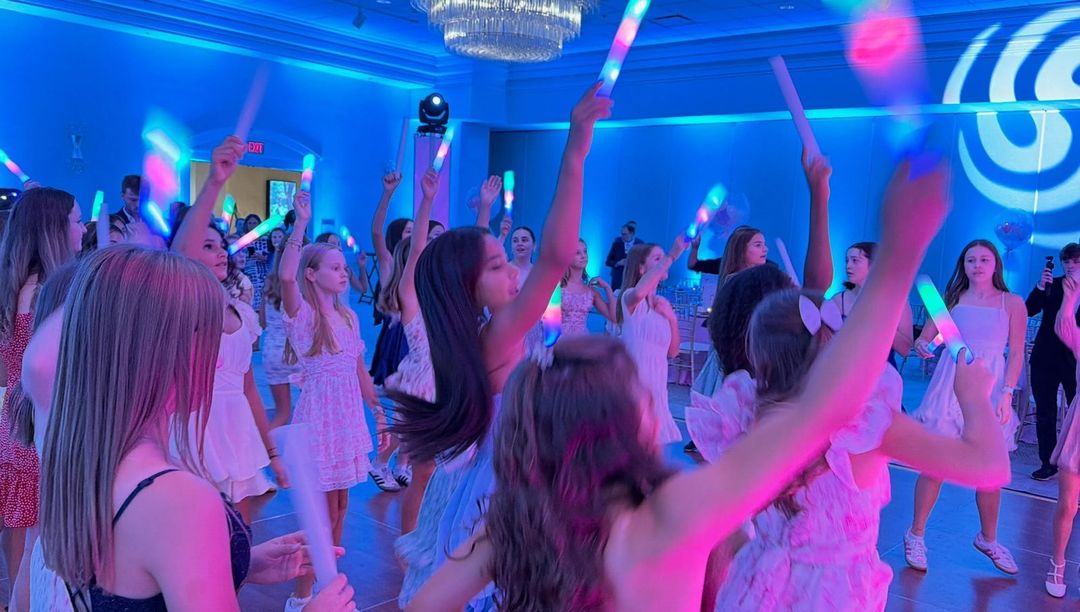 Bat Mitzvah at Charlotte Marriott City Center: ATG DJ, lighting, dance boxes and screen