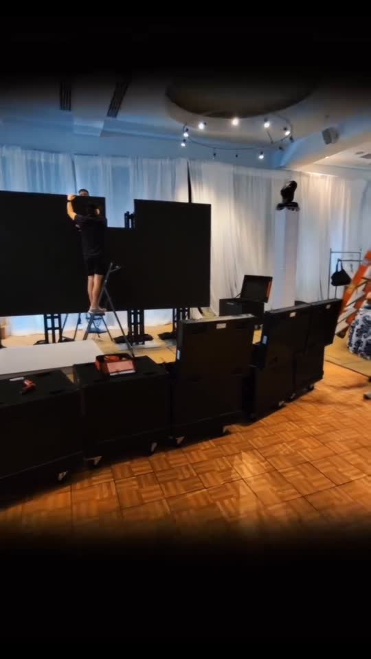 The reveal moment at a Temple Beth El Mitzvah